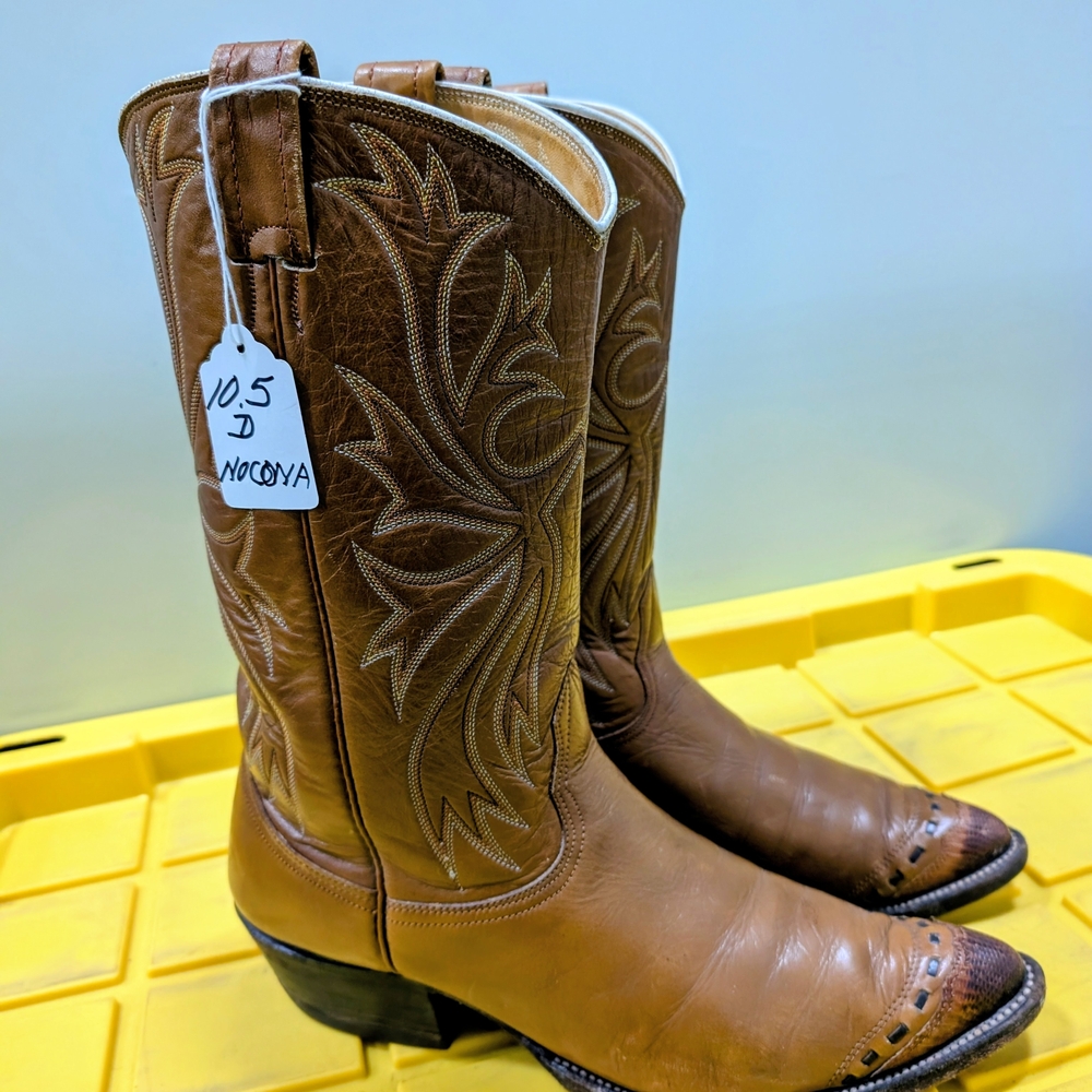 Nocona Tan Leather Western Boots. Size 10.5 D.